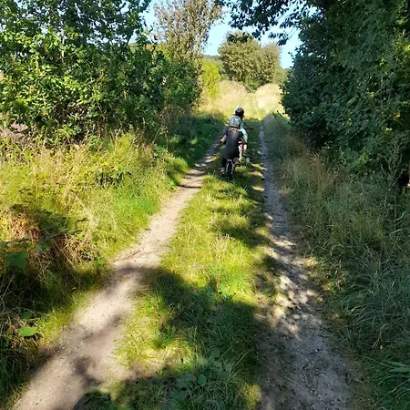 Mini-lejlighed Med Kokken - Deler Bad Og Toilet Med Nabolejlighed 1 Appartamento